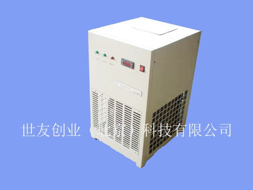 风冷一体式冷水?SYF-800的图?/></a></div> <div class=